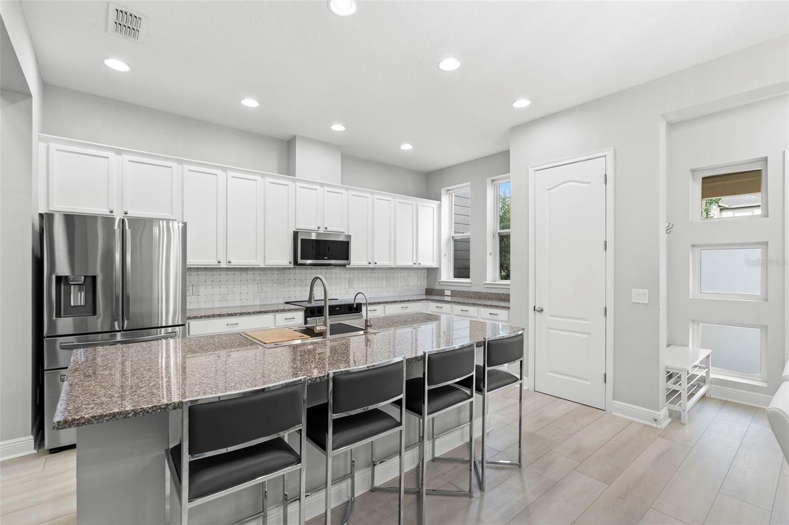 Image 7 of 50 For 14126 Walcott Avenue