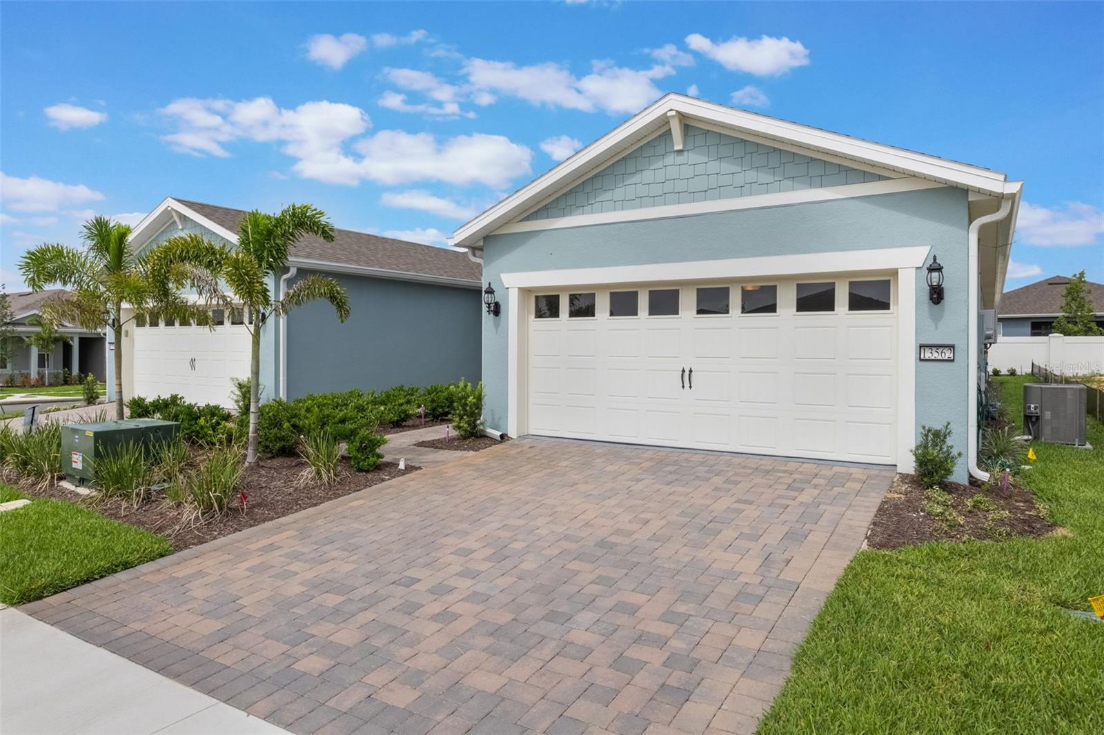 Details for 13562 Pearl Beach Street, WINTER GARDEN, FL 34787