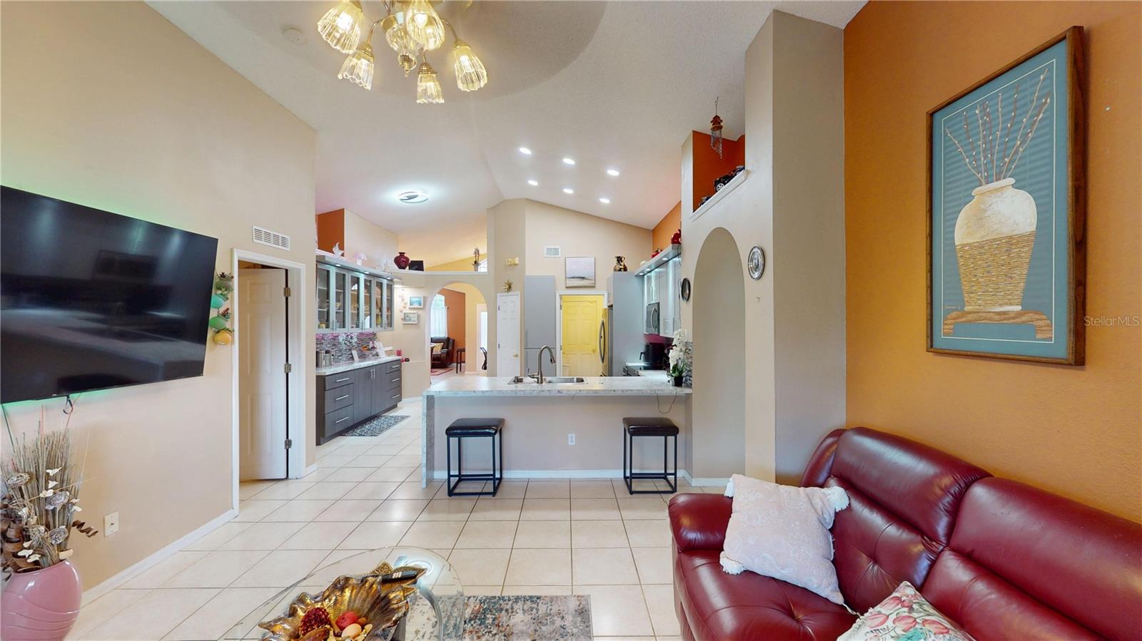 Image 2 of 51 For 2506 Shelby Circle