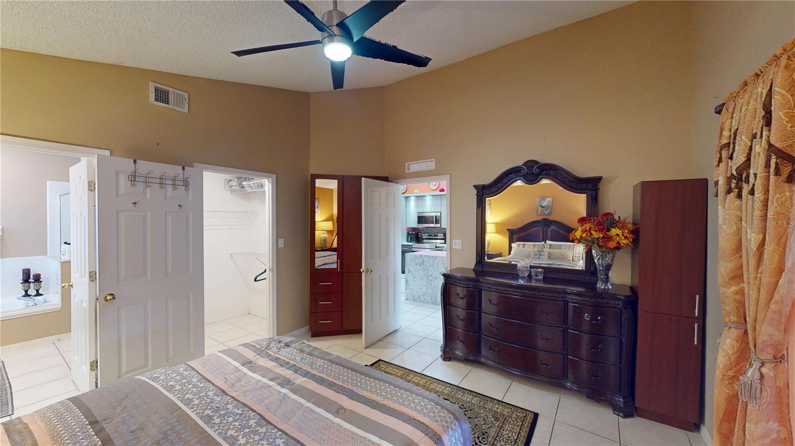 Image 22 of 51 For 2506 Shelby Circle