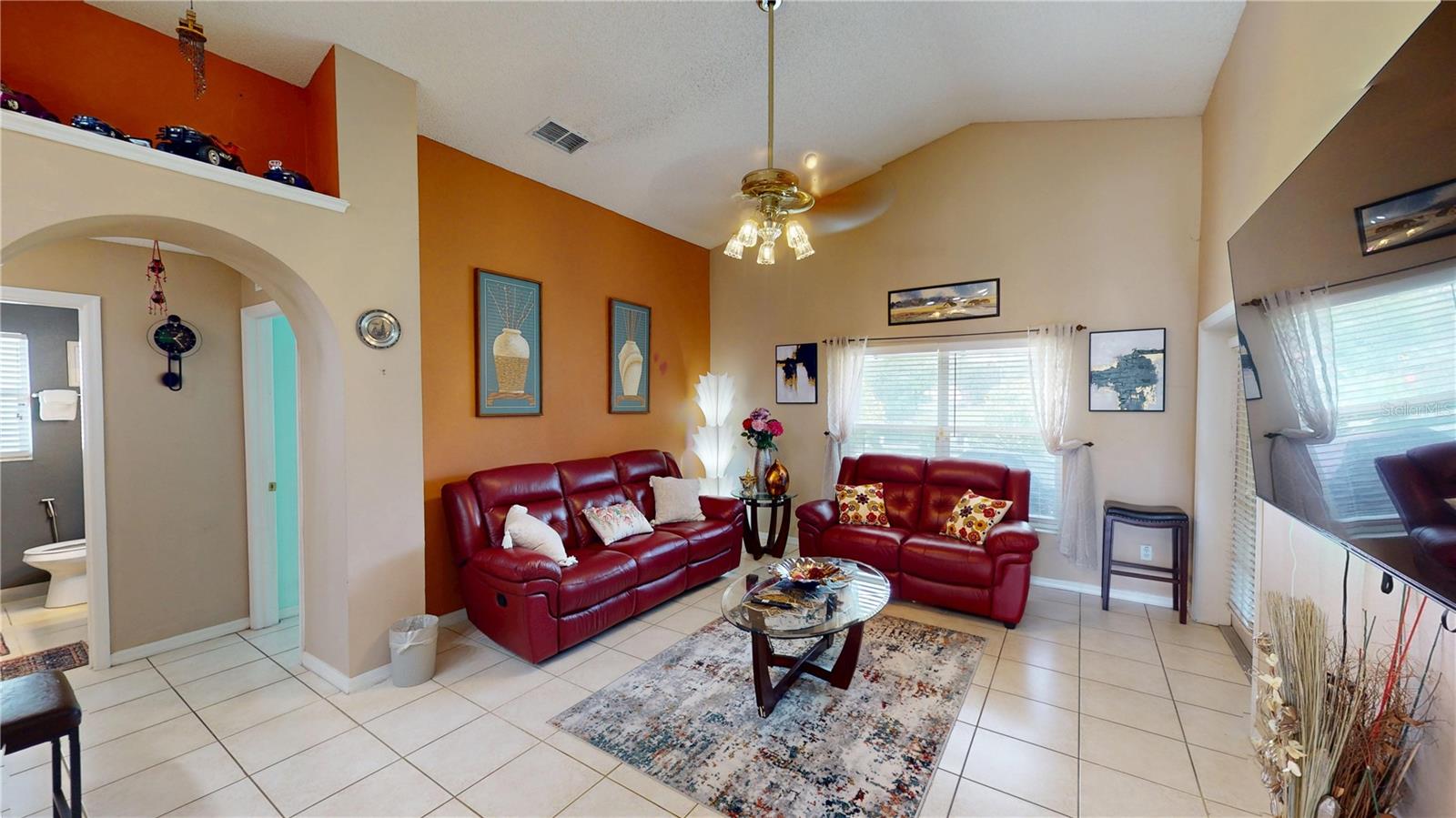 Image 9 of 51 For 2506 Shelby Circle