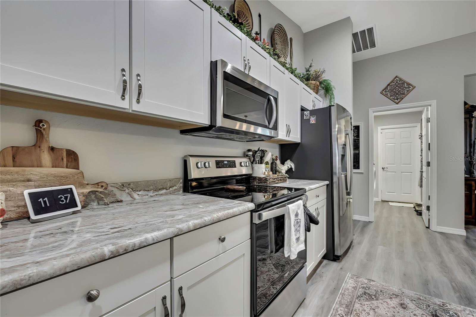 Image 13 of 43 For 5755 Summerfield Point