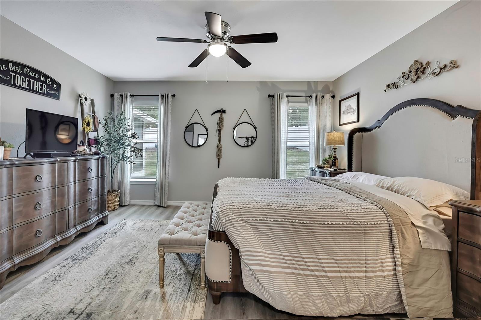 Image 15 of 43 For 5755 Summerfield Point