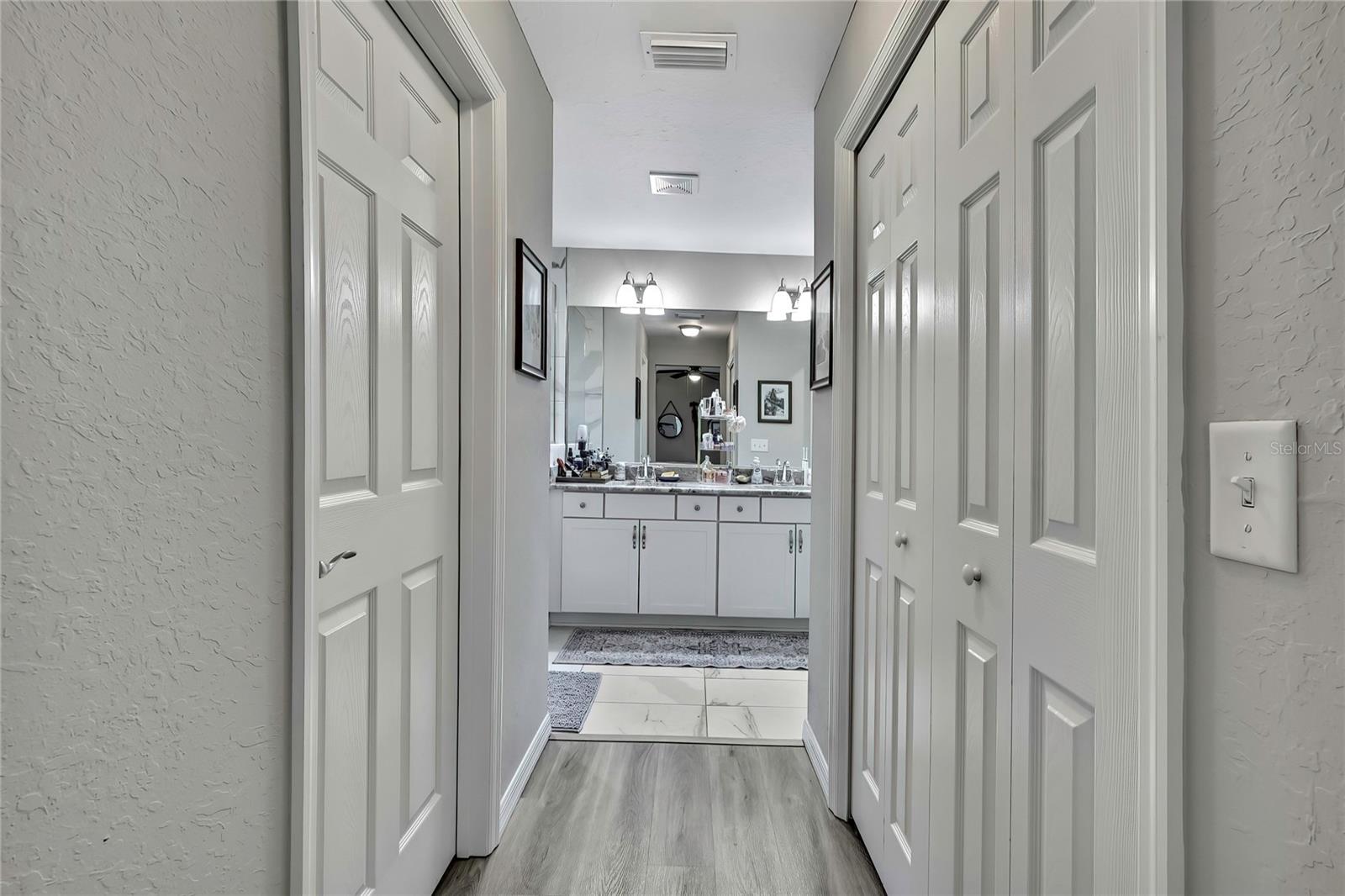 Image 16 of 43 For 5755 Summerfield Point