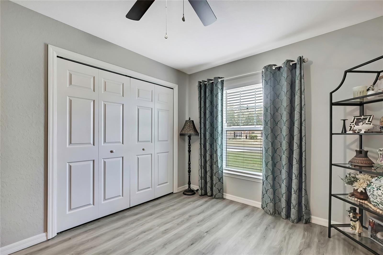 Image 25 of 43 For 5755 Summerfield Point