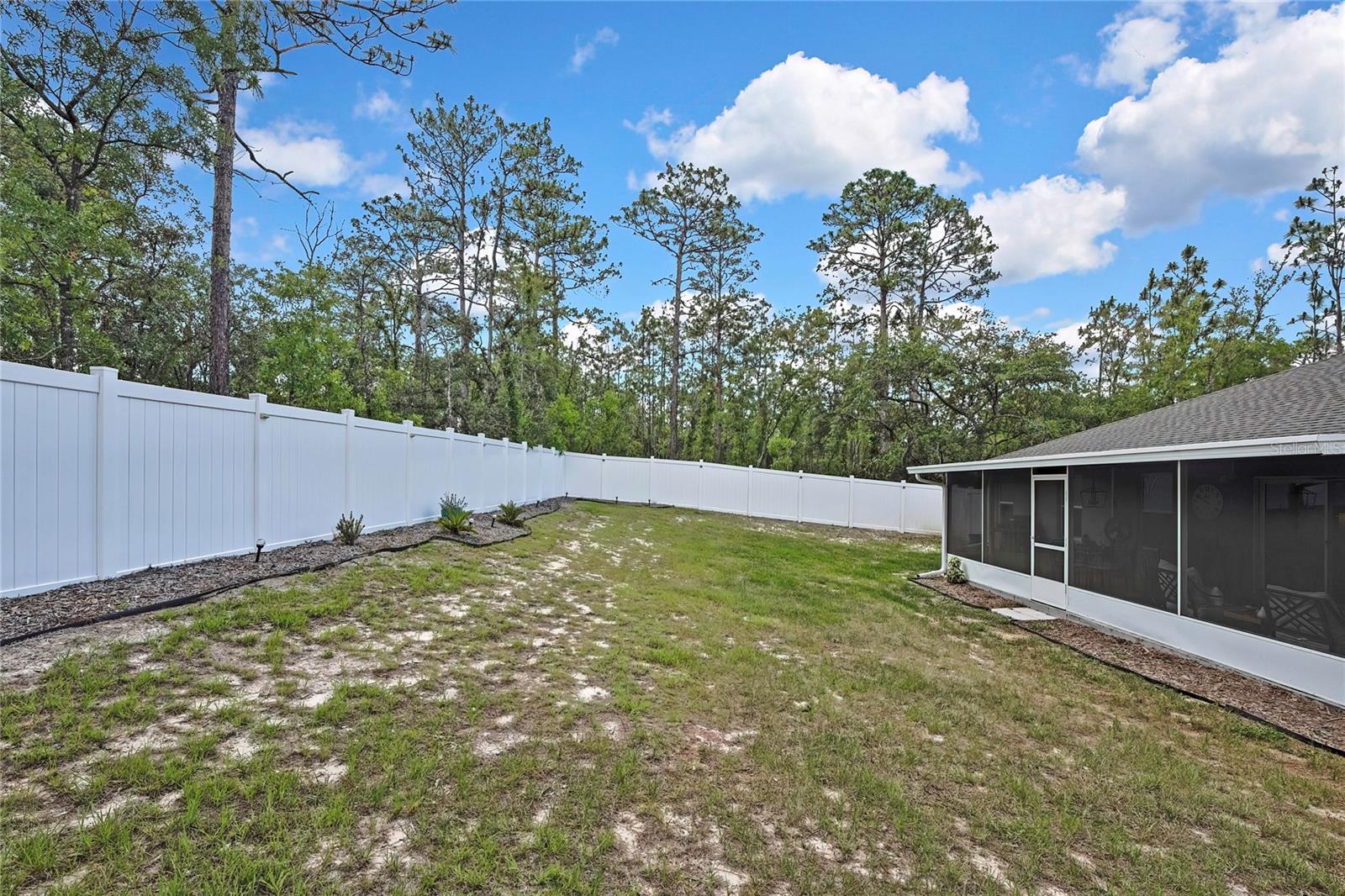 Image 32 of 43 For 5755 Summerfield Point