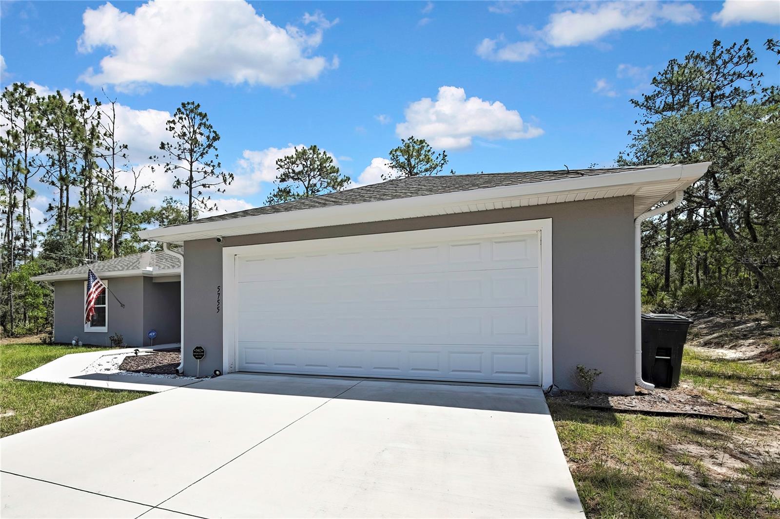 Image 33 of 43 For 5755 Summerfield Point