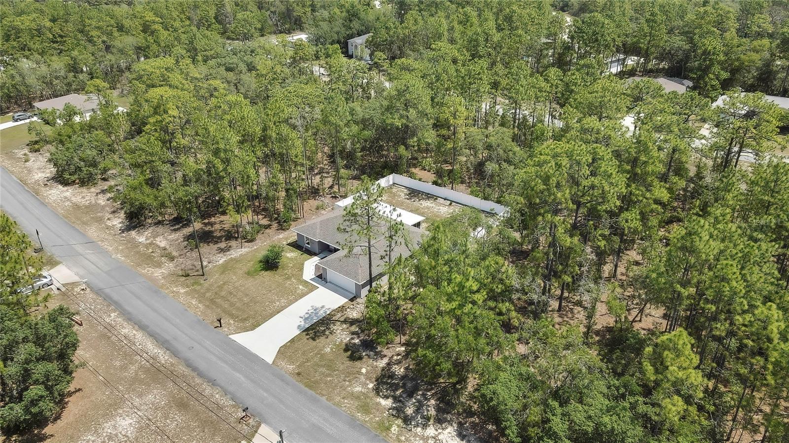 Image 39 of 43 For 5755 Summerfield Point