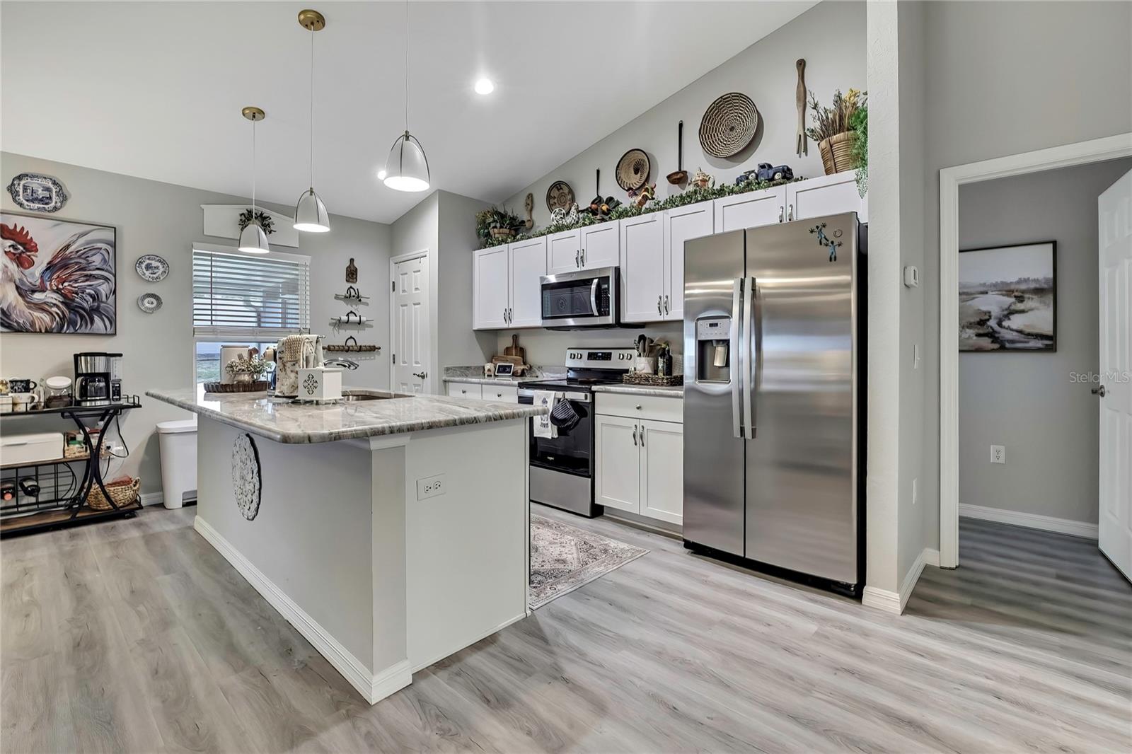 Image 9 of 43 For 5755 Summerfield Point