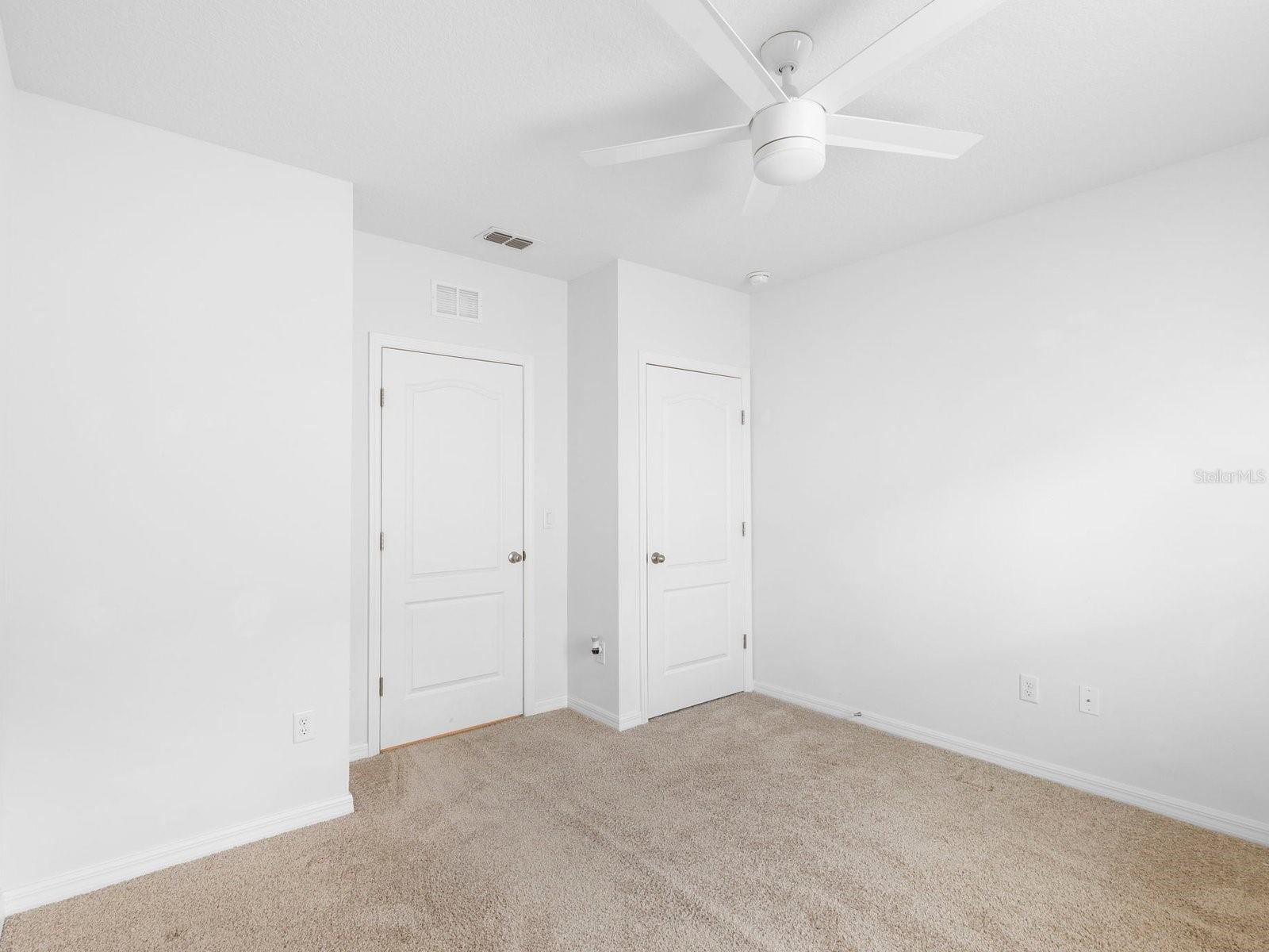 Image 14 of 49 For 341 Alexzander Way