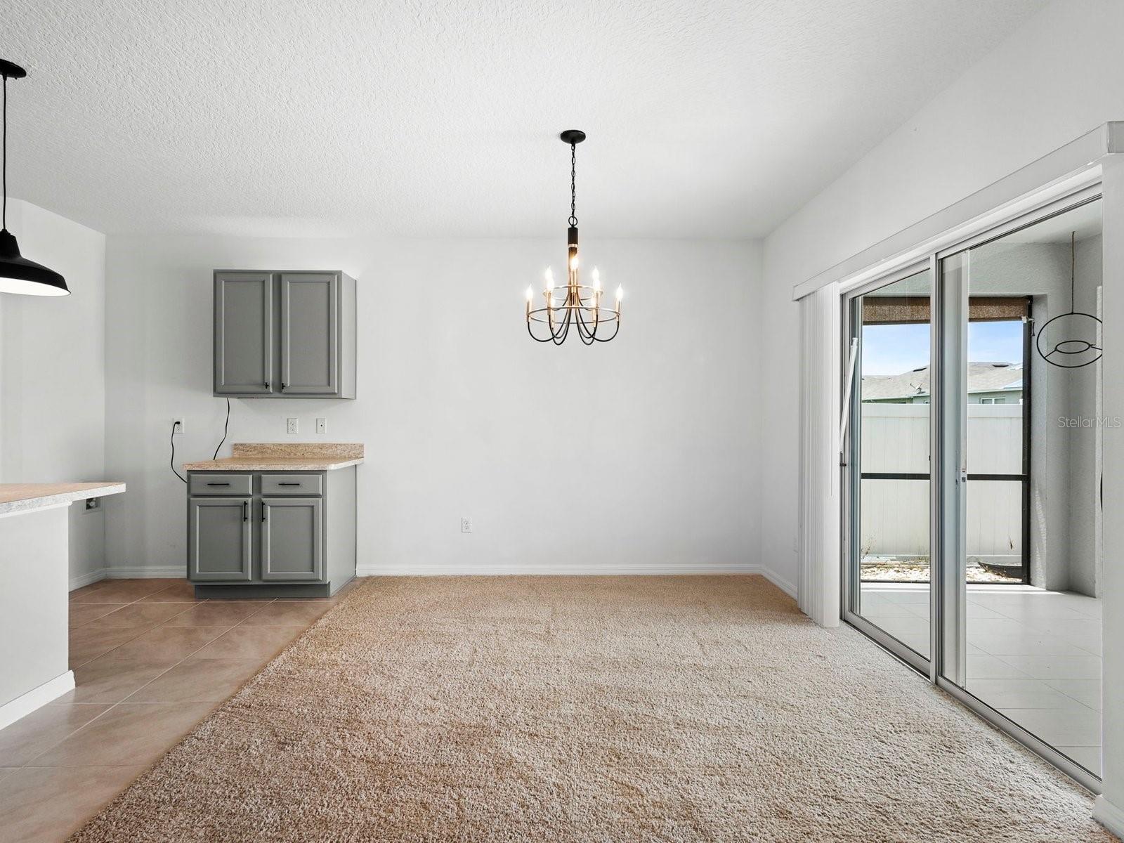 Image 20 of 49 For 341 Alexzander Way