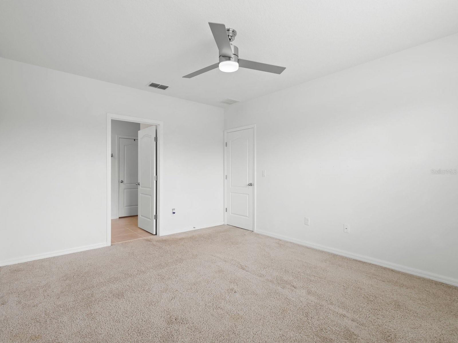 Image 33 of 49 For 341 Alexzander Way