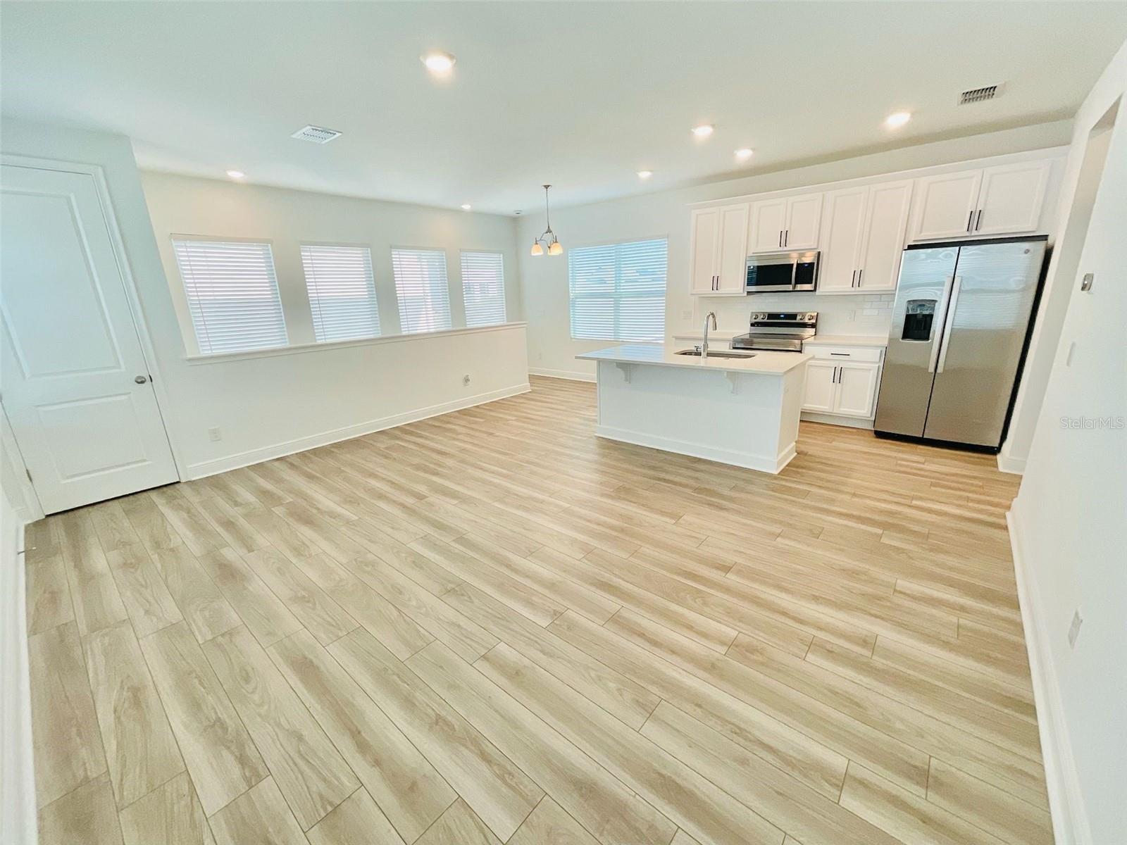 Image 7 of 16 For 6552 Rover Way