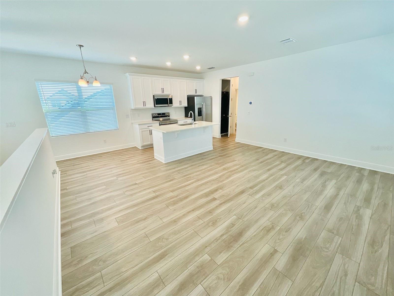 Image 8 of 16 For 6552 Rover Way