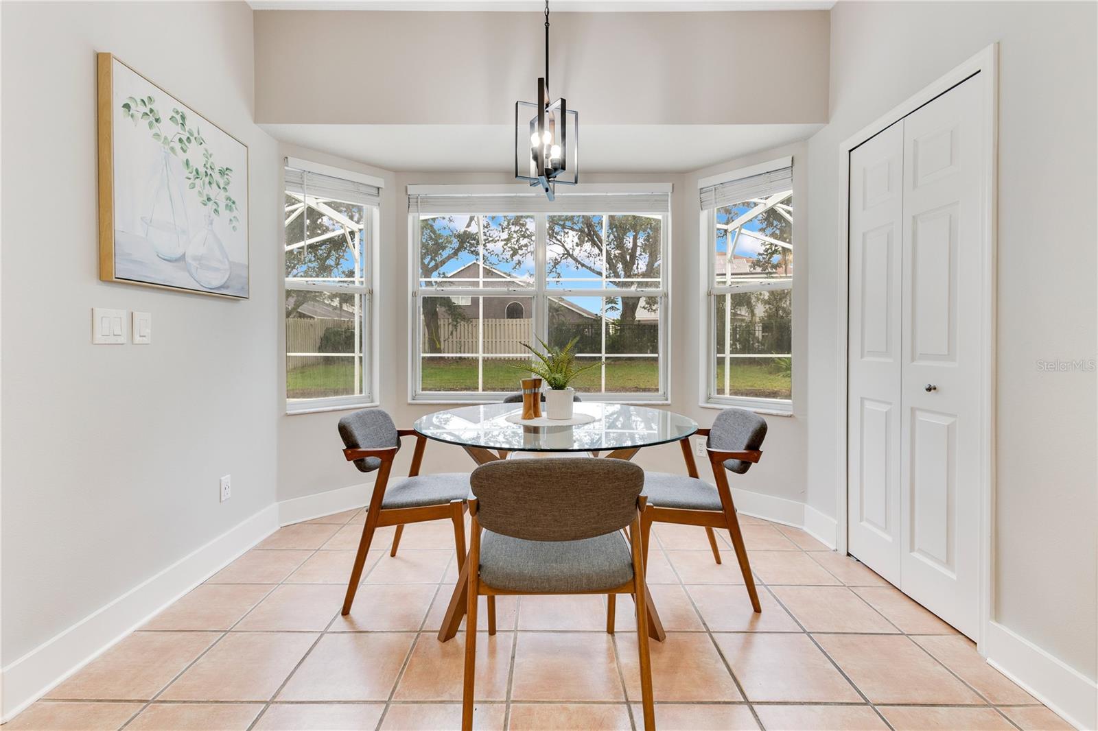 Image 12 of 44 For 4993 Hook Hollow Circle