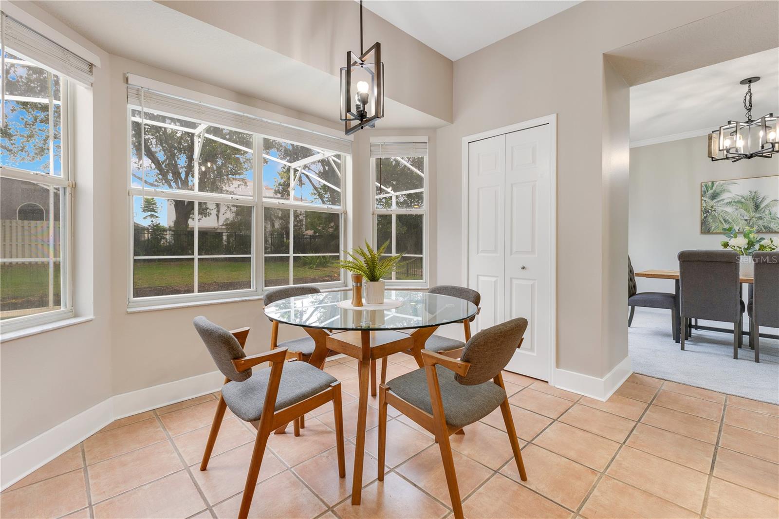 Image 13 of 44 For 4993 Hook Hollow Circle