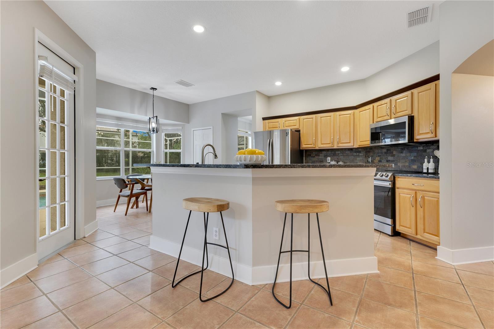 Image 15 of 44 For 4993 Hook Hollow Circle