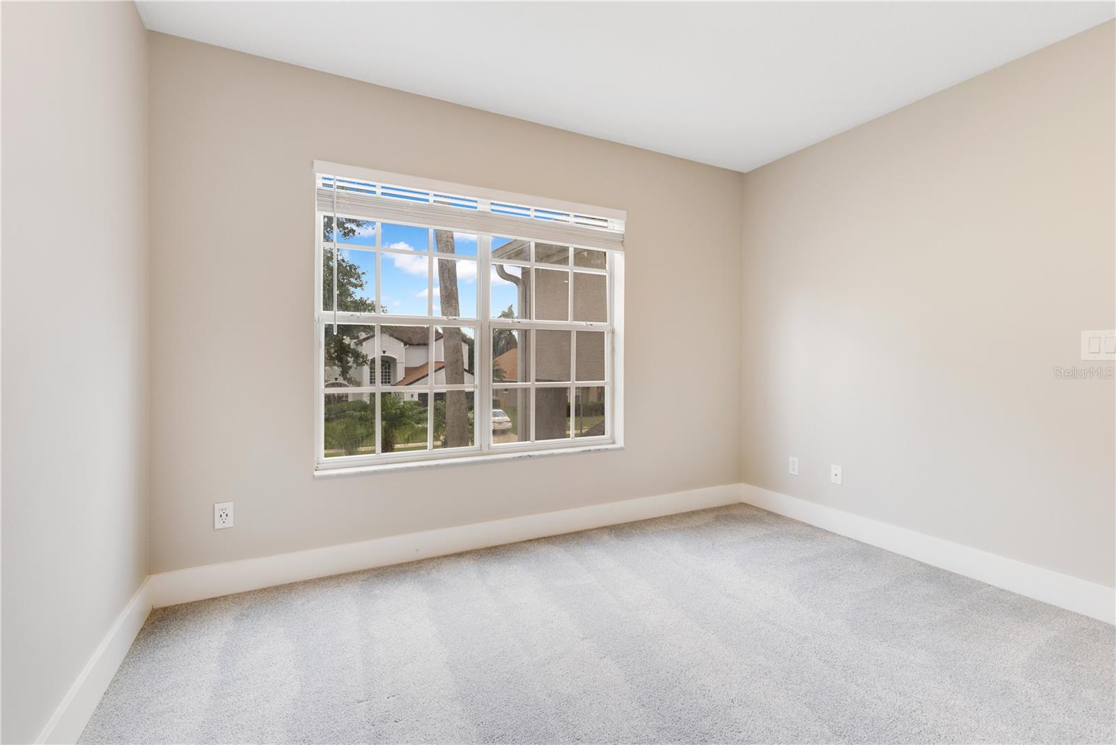 Image 32 of 44 For 4993 Hook Hollow Circle