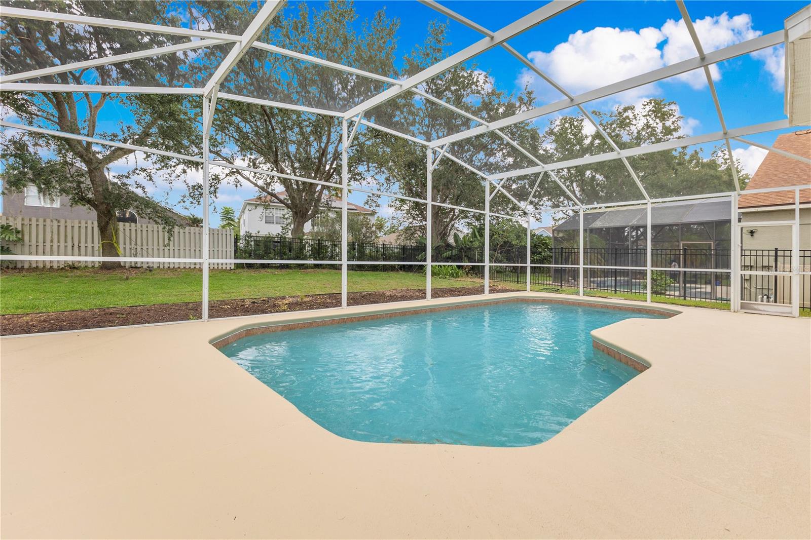 Image 36 of 44 For 4993 Hook Hollow Circle