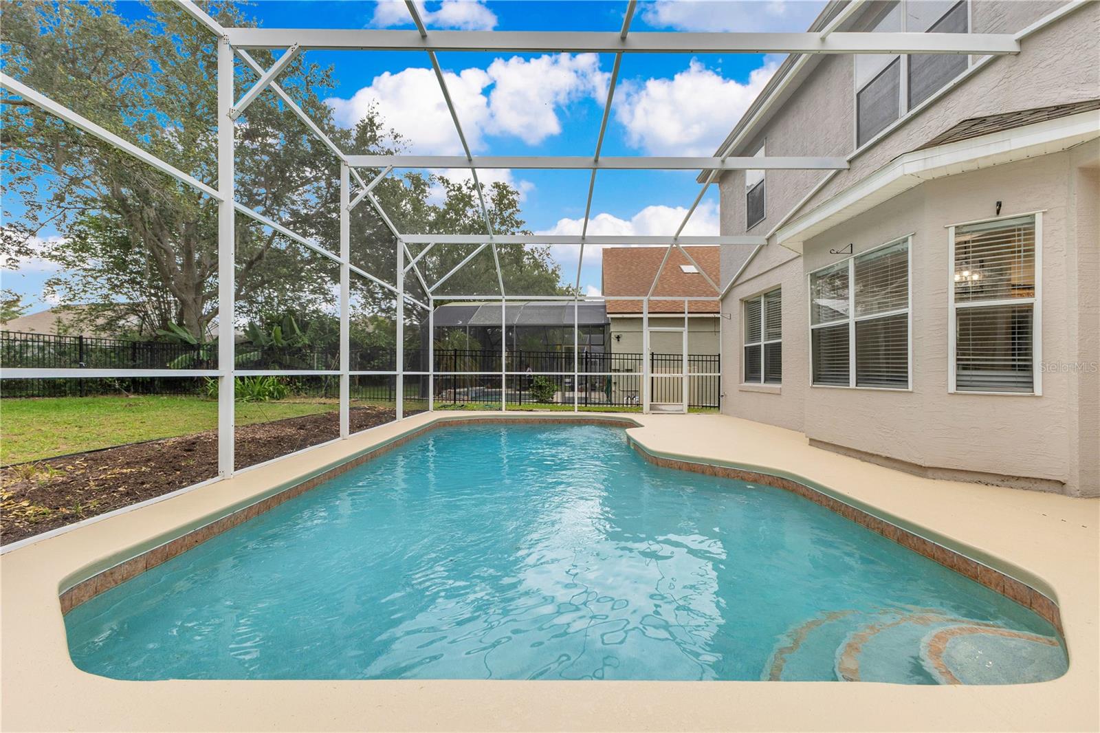 Image 37 of 44 For 4993 Hook Hollow Circle