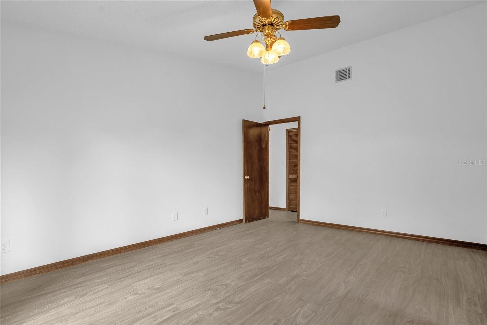 Image 13 of 25 For 1508 Southwind Court