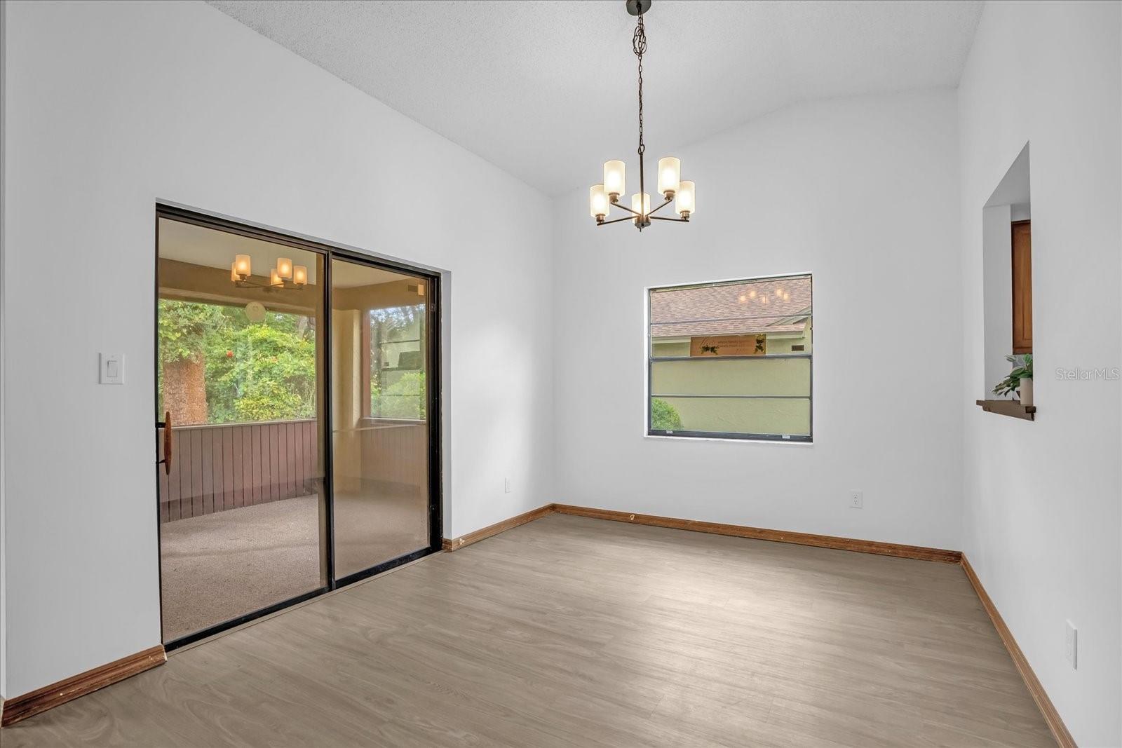 Image 5 of 25 For 1508 Southwind Court