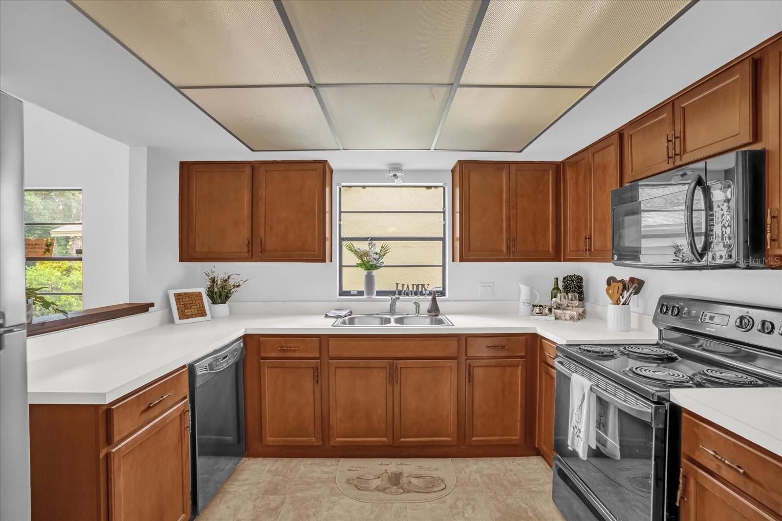 Image 6 of 25 For 1508 Southwind Court