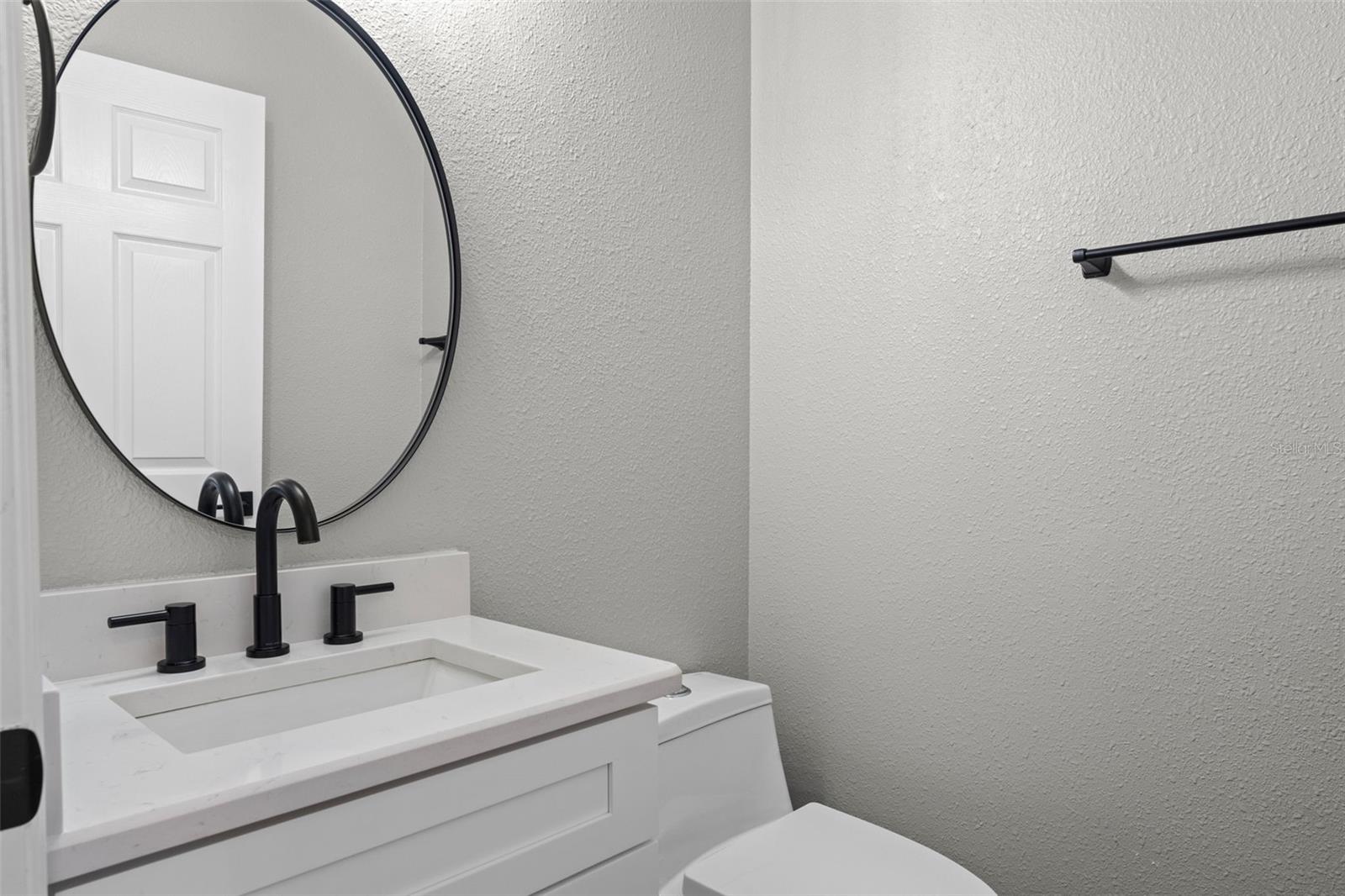 Image 4 of 36 For 461 Black Knight Way