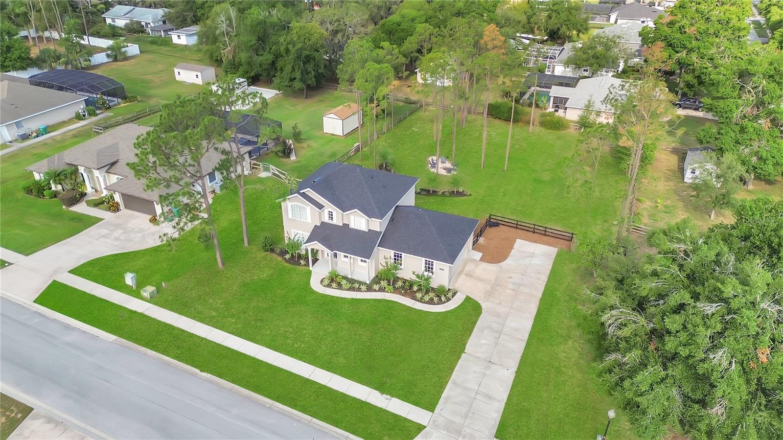 Image 22 of 28 For 17657 Windy Pine Street