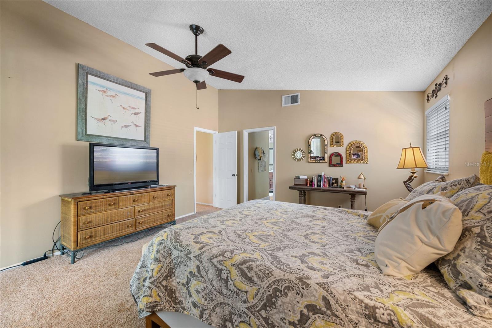 Image 11 of 21 For 6460 Parson Brown Drive