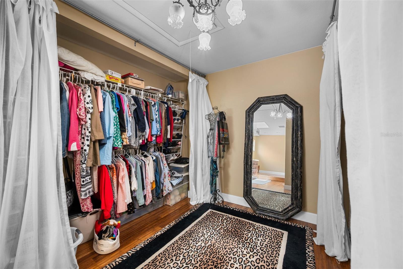 Image 12 of 21 For 6460 Parson Brown Drive