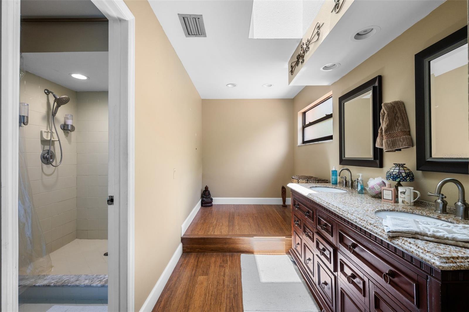 Image 13 of 21 For 6460 Parson Brown Drive