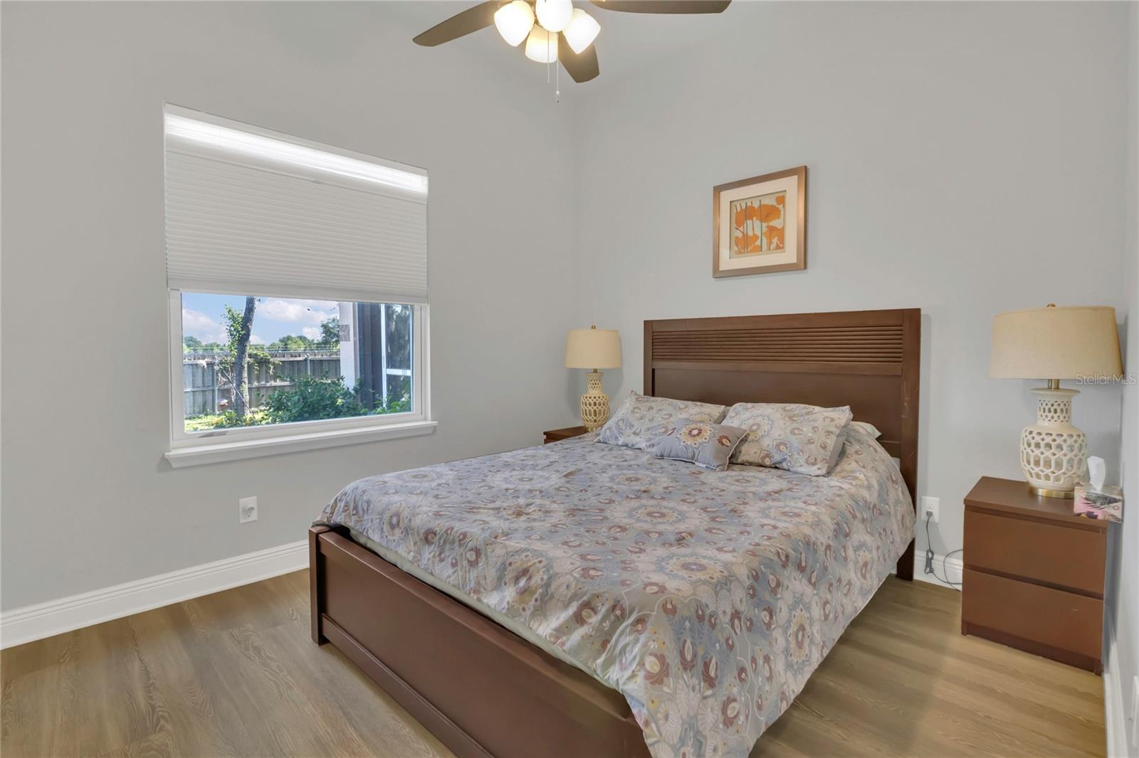 Image 15 of 25 For 2100 Shantiniketan Blvd