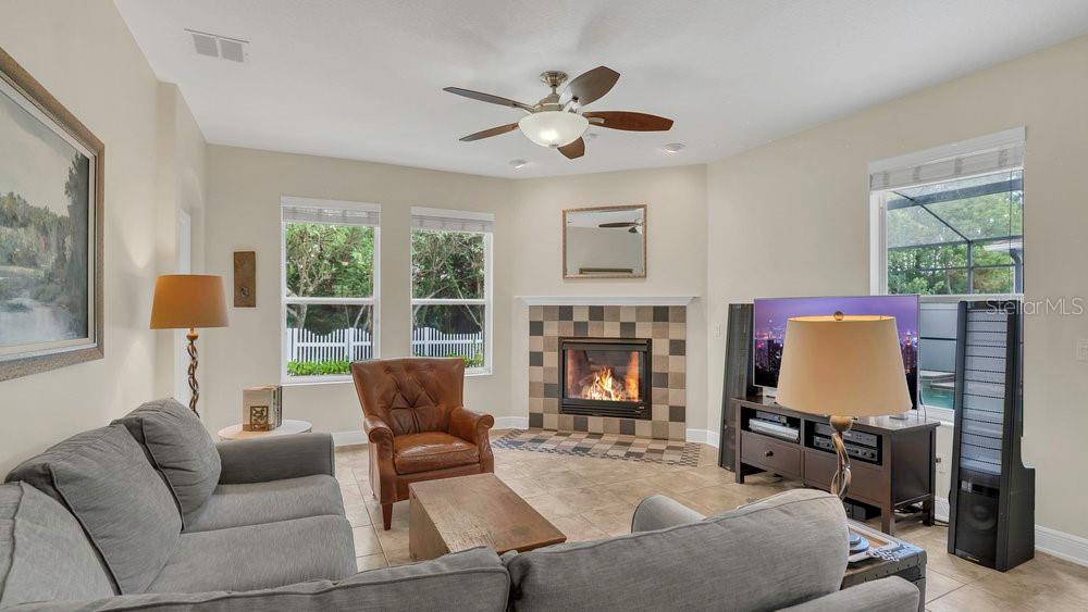 Image 9 of 56 For 14312 Paradise Tree Drive