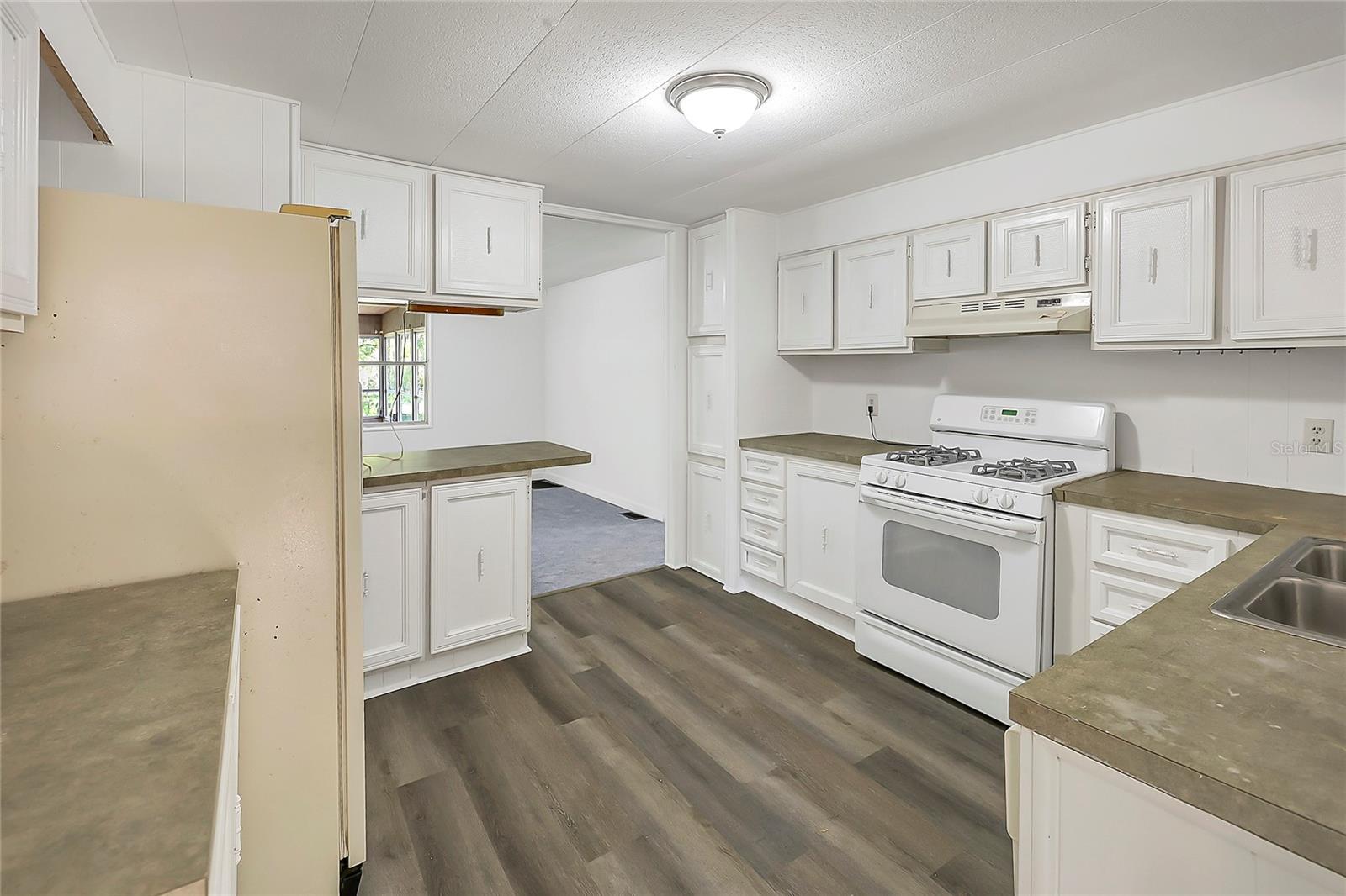 Image 10 of 24 For 3617 Cr 406  