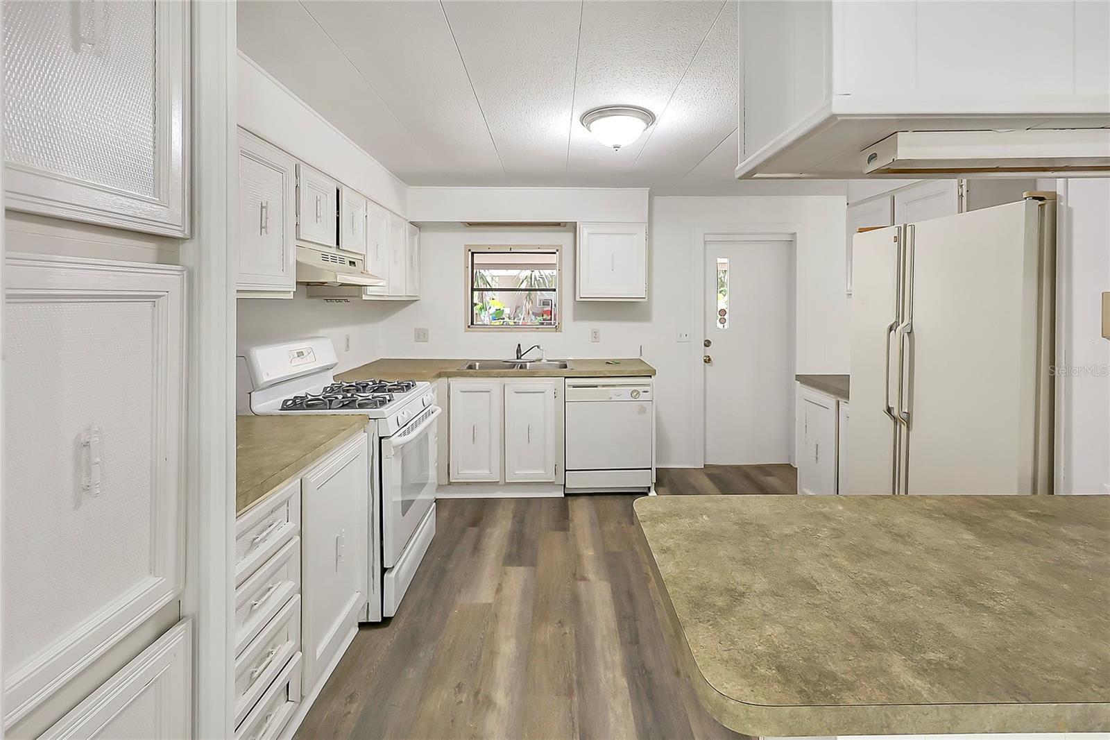 Image 8 of 24 For 3617 Cr 406  