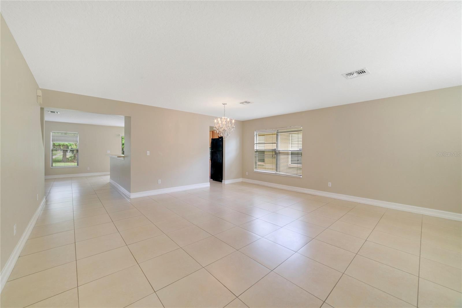 Image 8 of 28 For 806 Sterling Spring Road