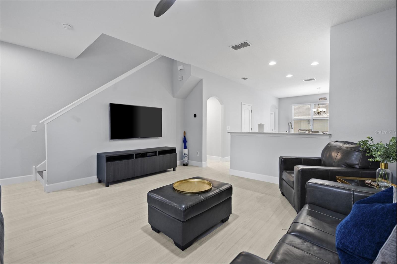 Image 17 of 52 For 6008 Saint Julian Drive