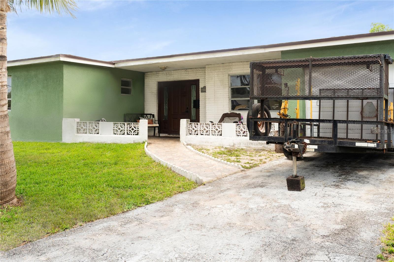 Image 2 of 10 For 3921 33rd Terrace