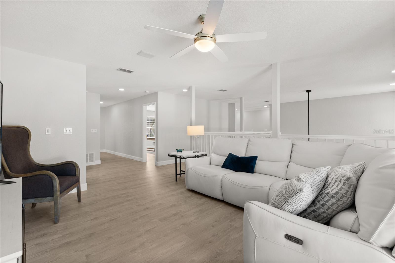 Image 36 of 44 For 4065 Shadowind Way