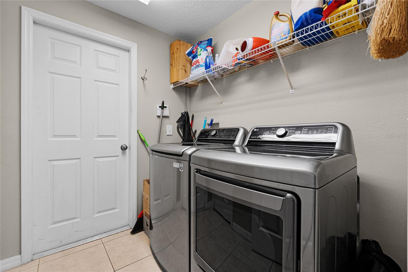 Image 14 of 45 For 2729 Stanwood Drive