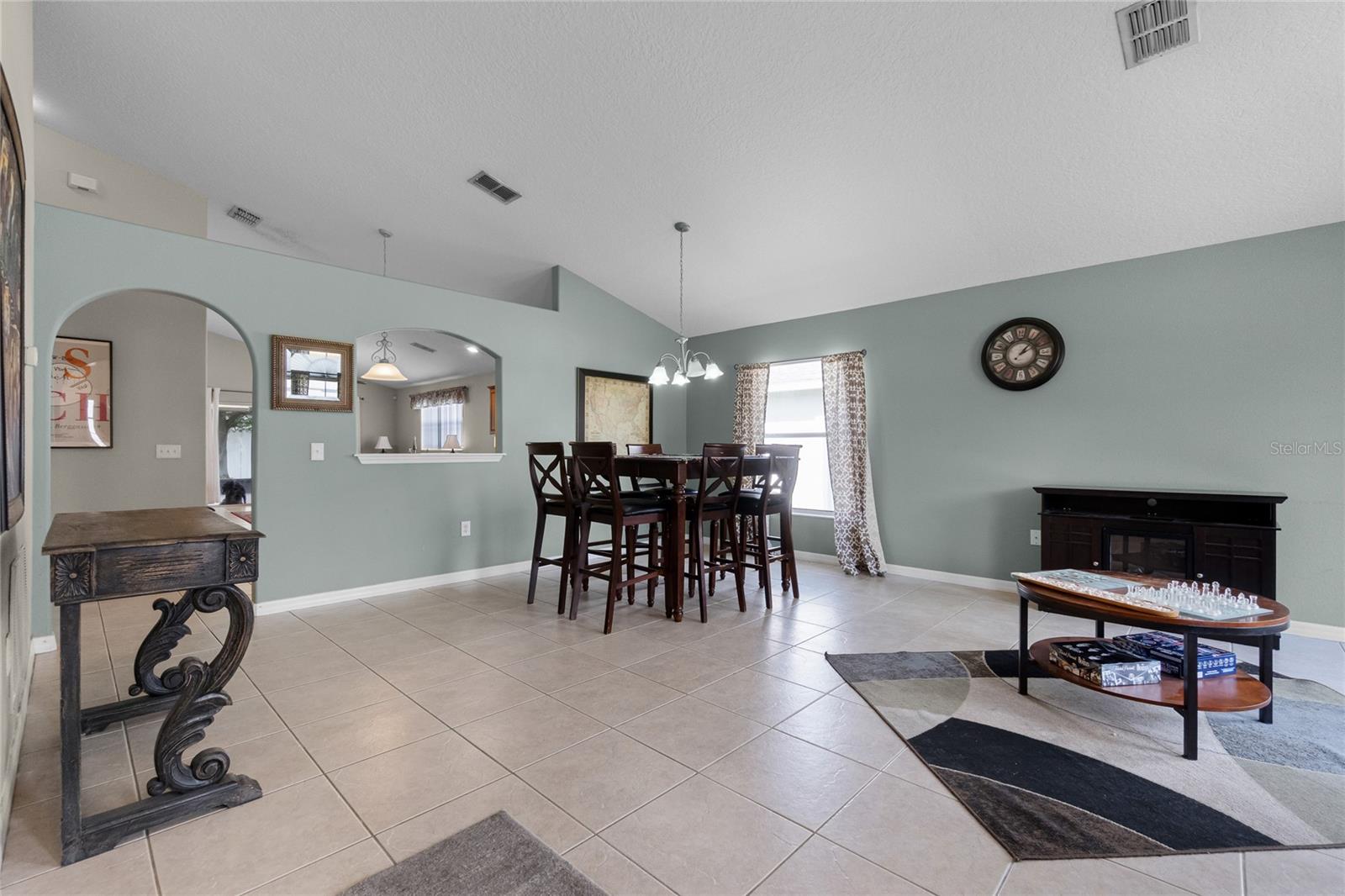 Image 4 of 45 For 2729 Stanwood Drive