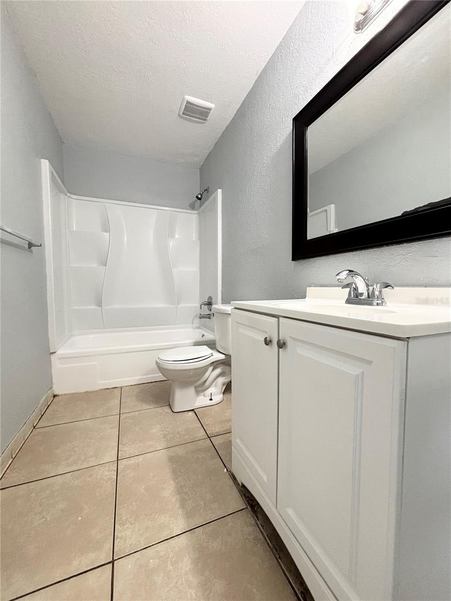 Image 13 of 13 For 605 Northlake Boulevard 63