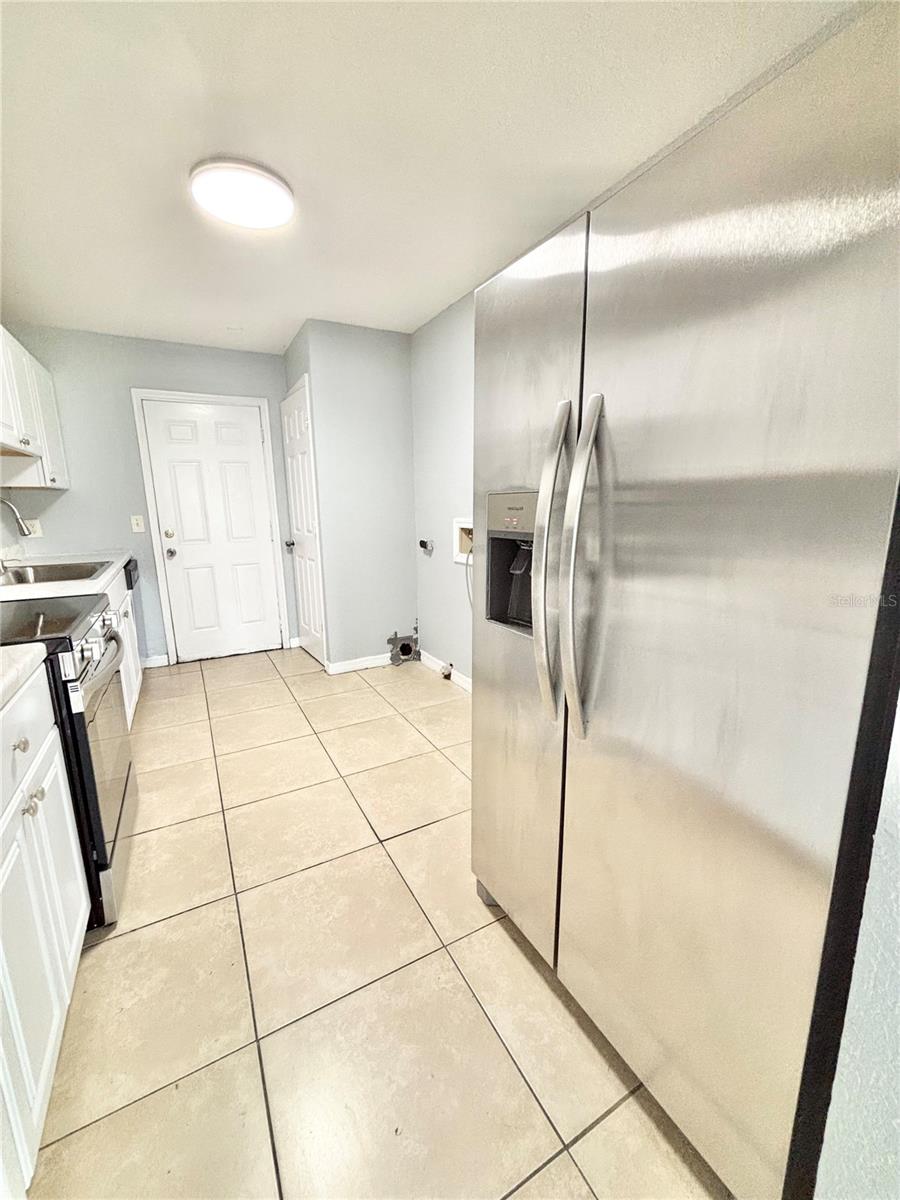 Image 2 of 13 For 605 Northlake Boulevard 63