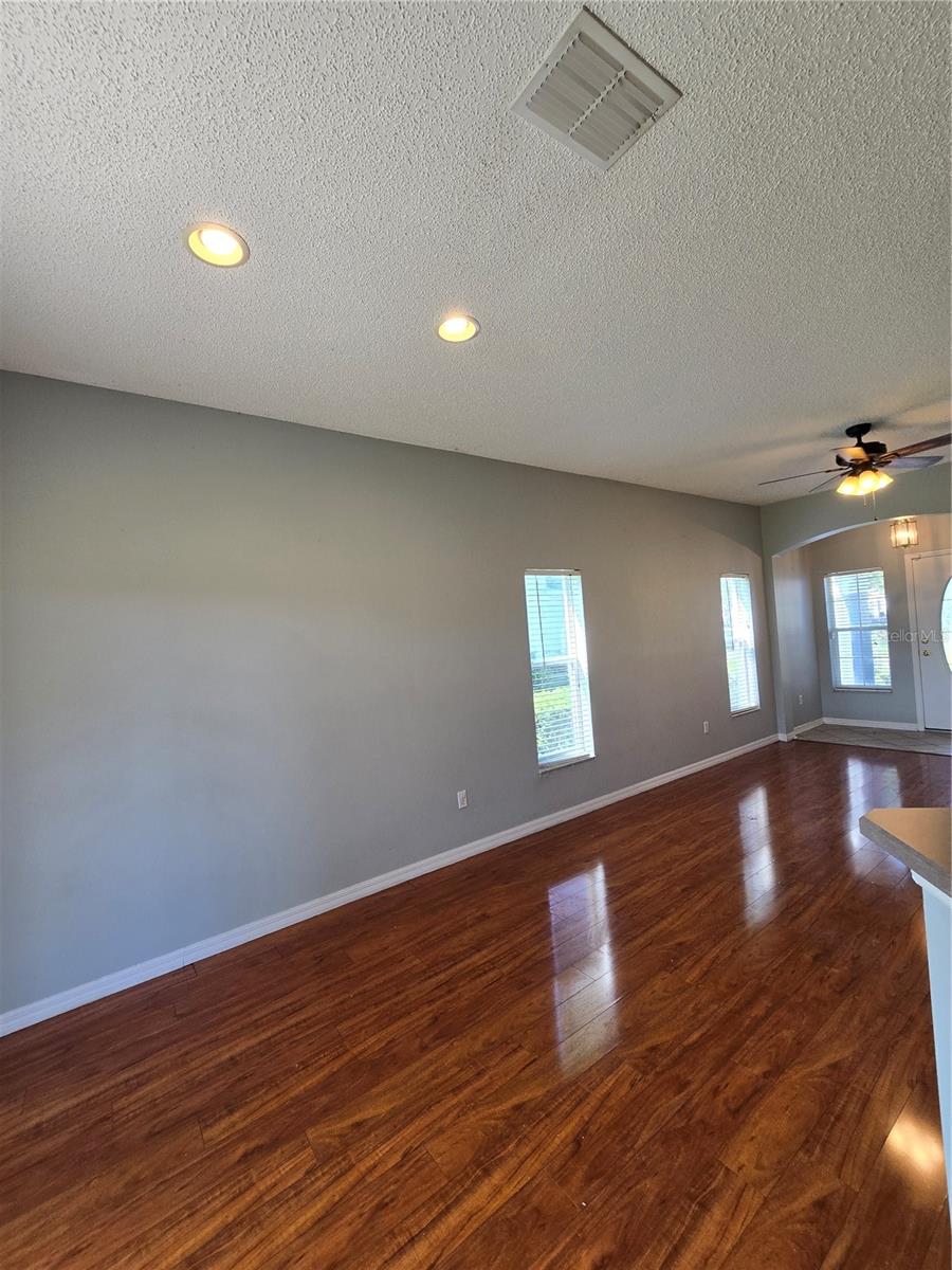 Image 7 of 23 For 1754 Fritwell Court