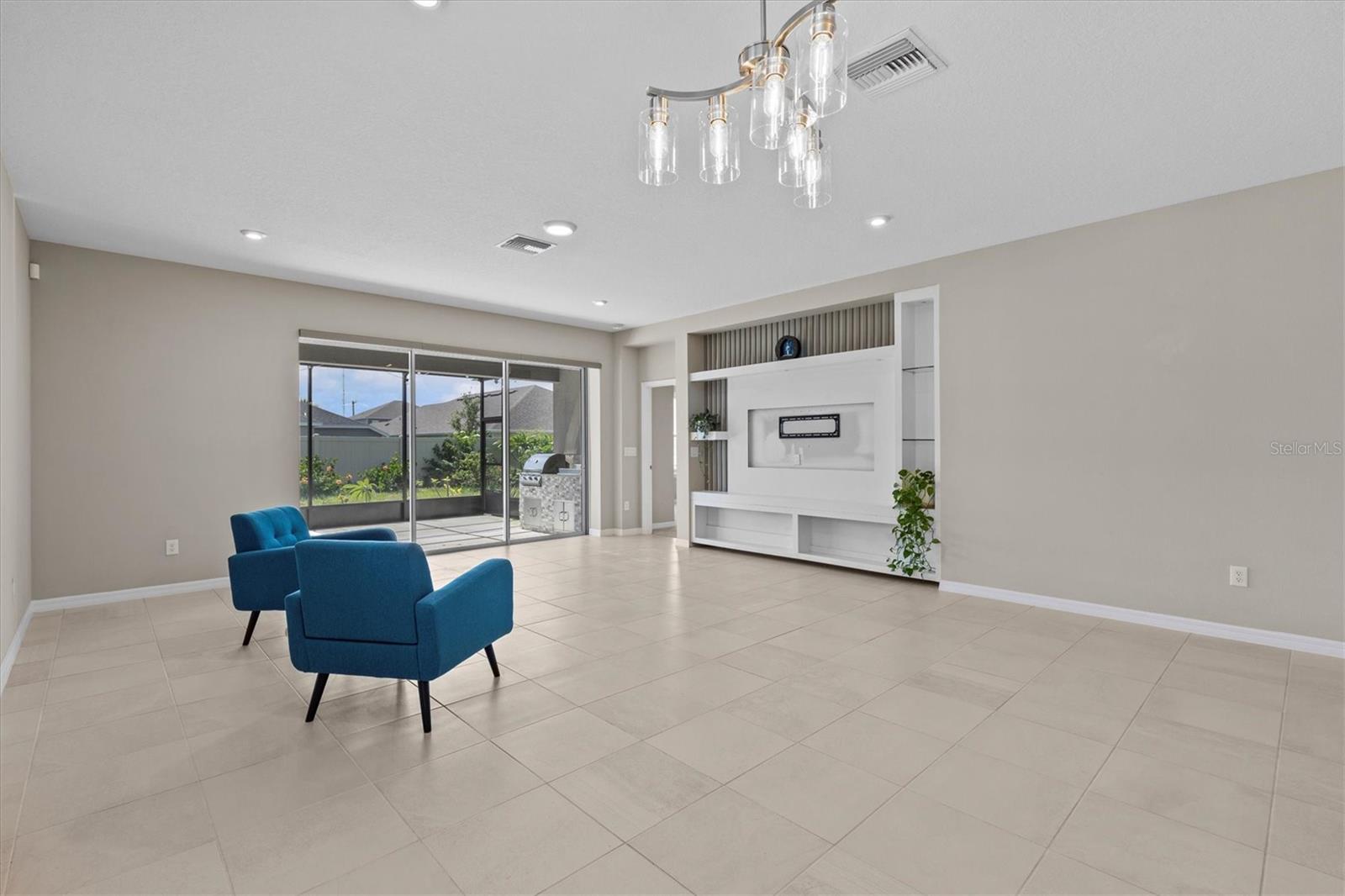 Listing photo id 28 for 10516 Tranquil Meadow Loop