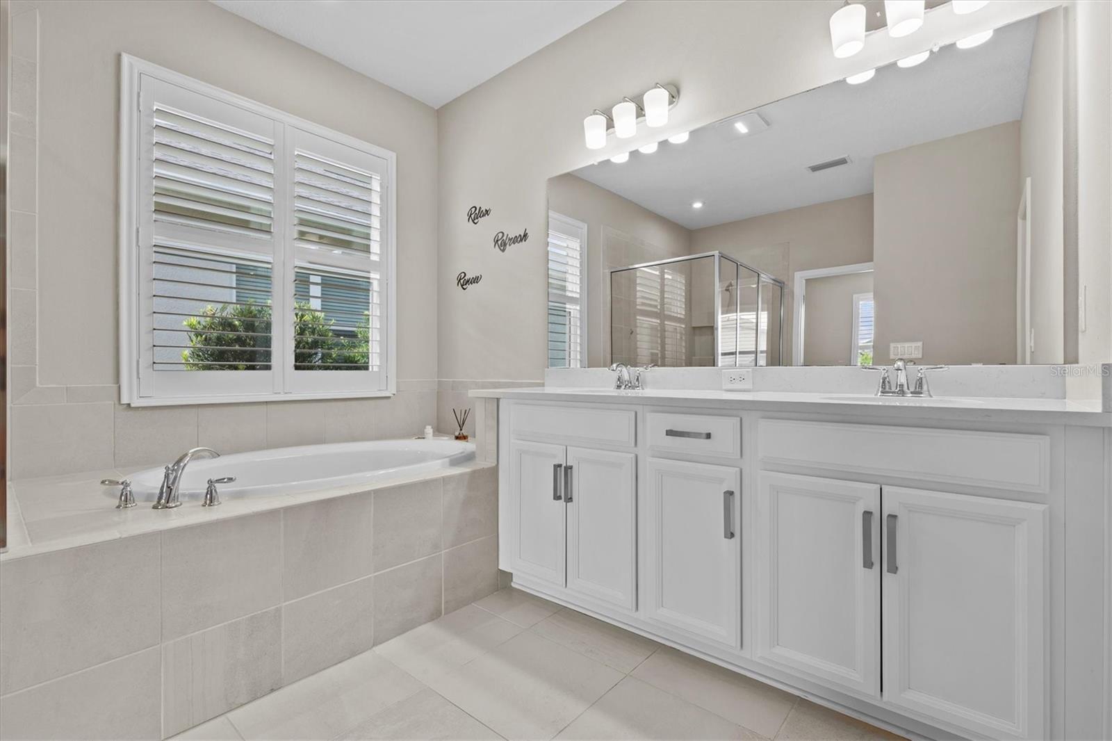 Listing photo id 39 for 10516 Tranquil Meadow Loop
