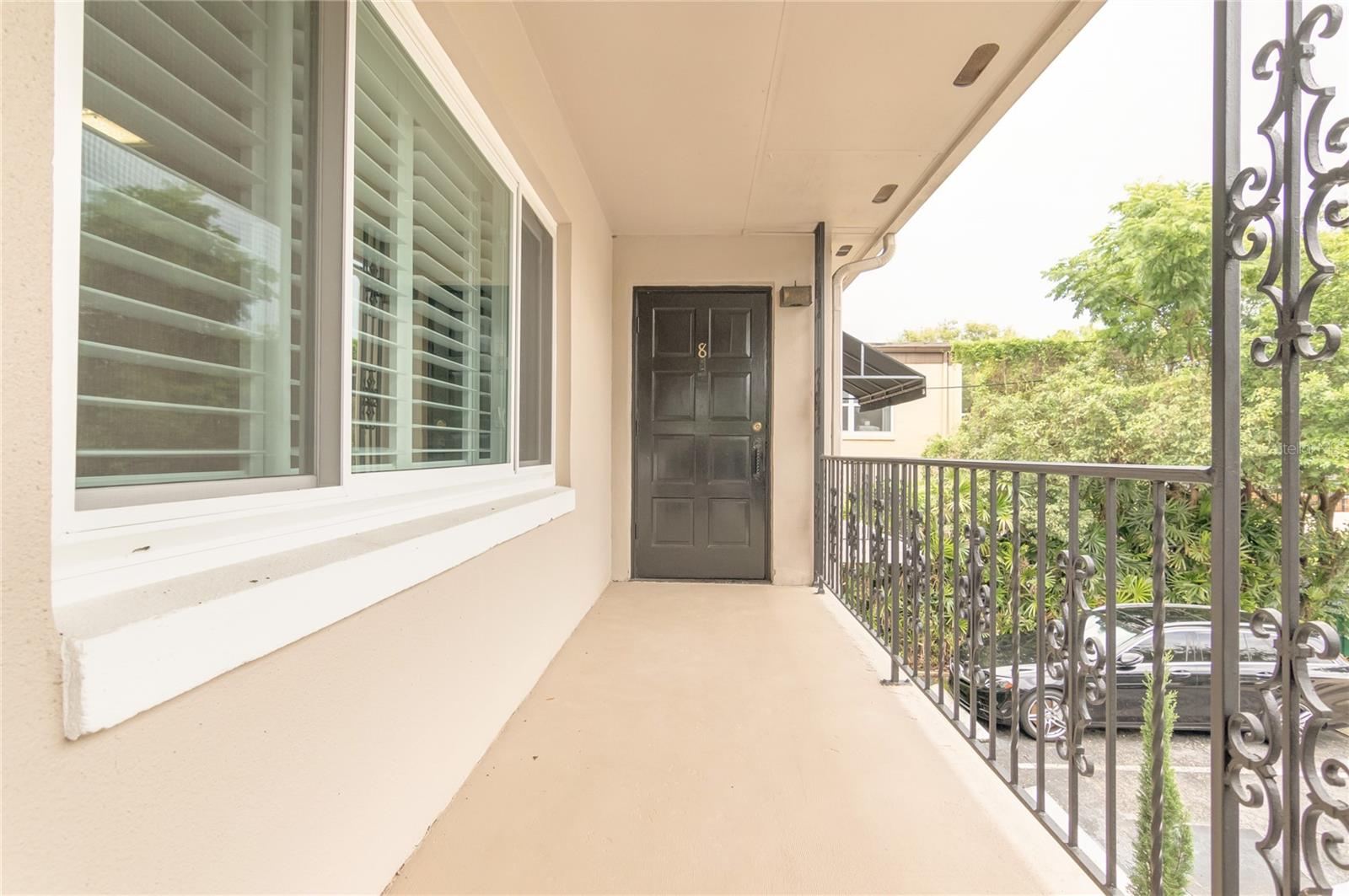 Image 3 of 26 For 644 Knowles Avenue 8