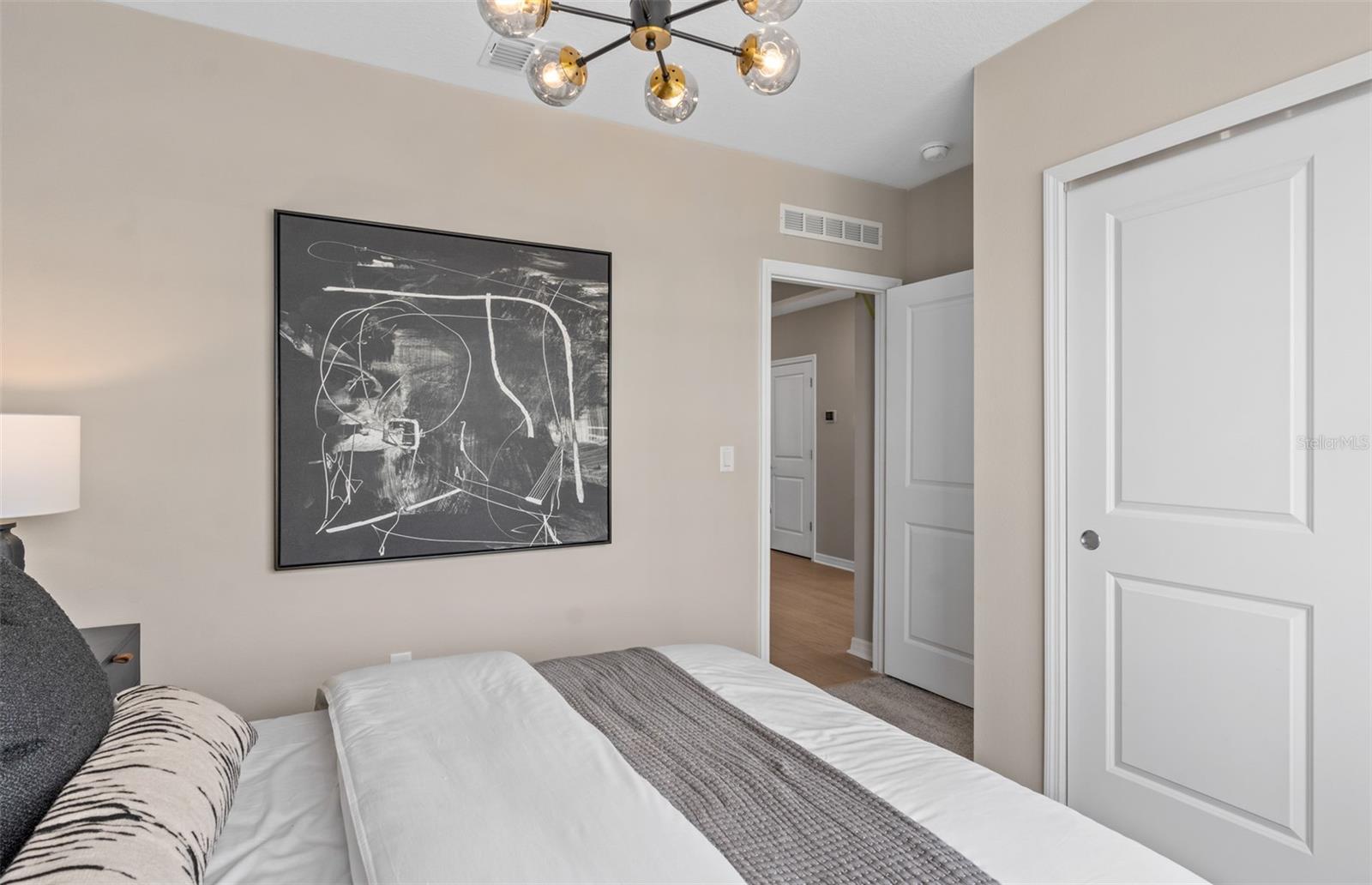 Image 3 of 20 For 3367 Vine Leaf Street