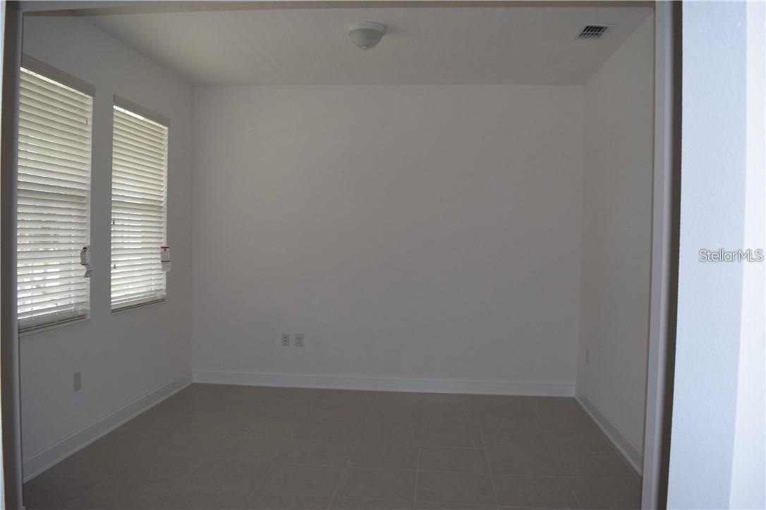Image 3 of 18 For 15419 Murcott Blossom Boulevard